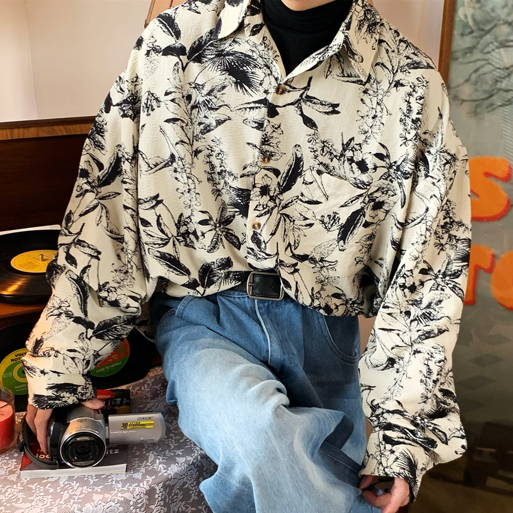 90s Style Floral Print Shirt