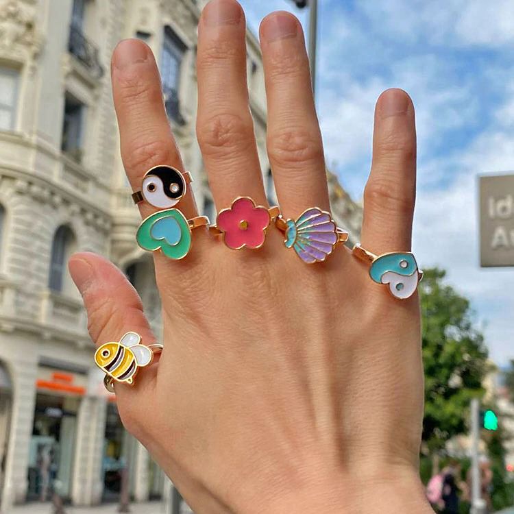 Pink Flower Anxiety Ring 🌸