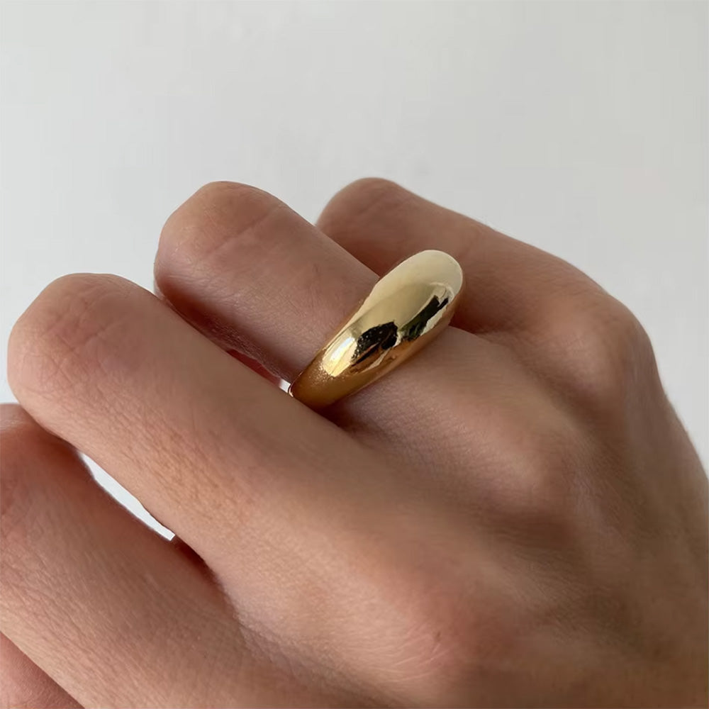 Minimalist Aesthetic Couple Rings